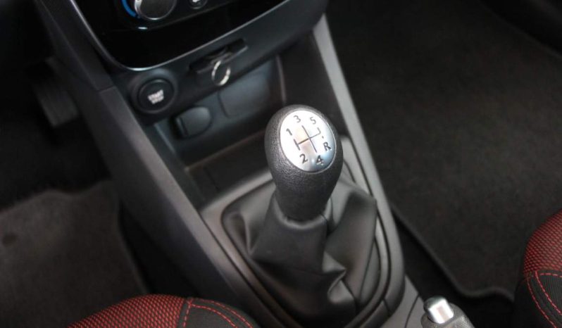 
								Renault Clio Van full									