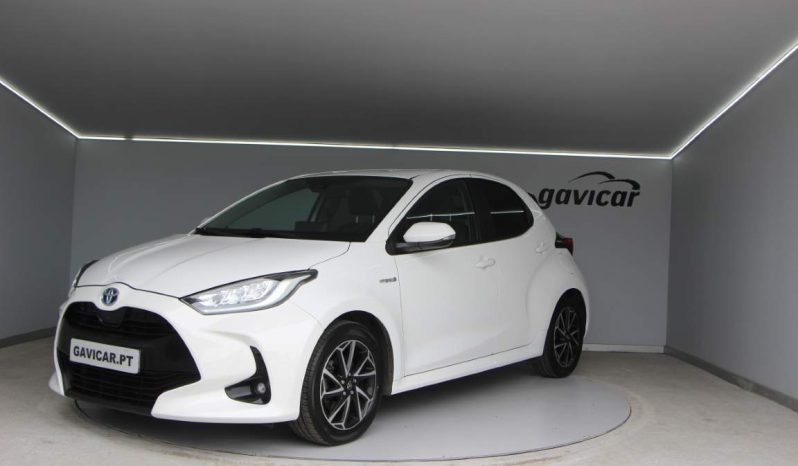 
								Toyota Yaris full									