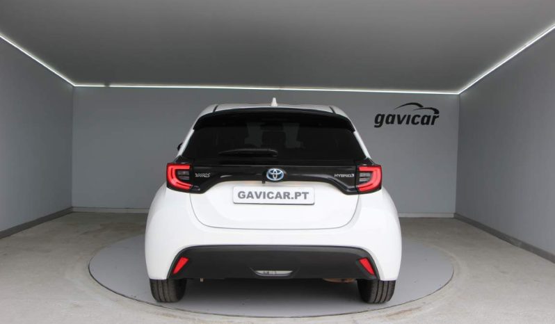 
								Toyota Yaris full									