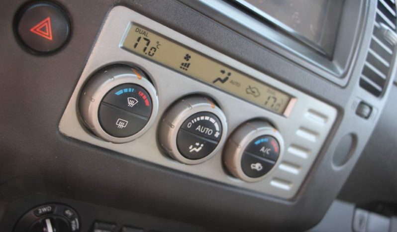 
								Nissan Navara full									