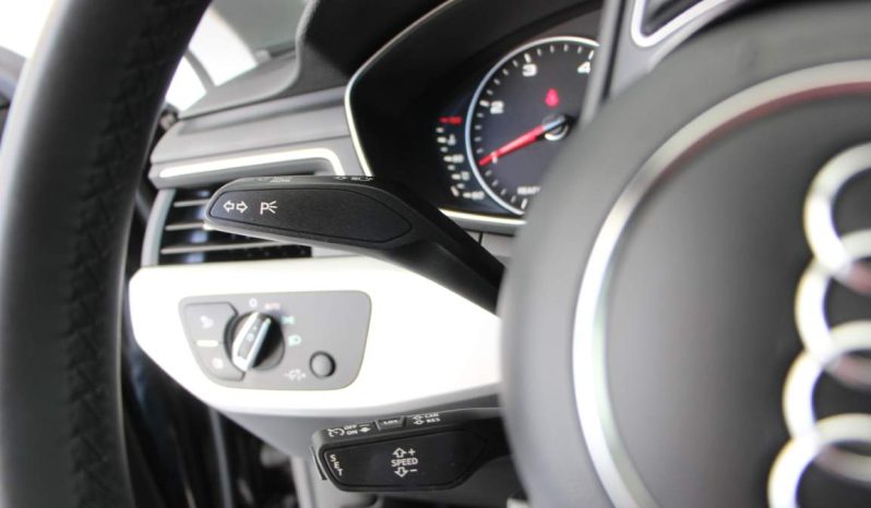 
								Audi A5 Sportback 35 TDi full									