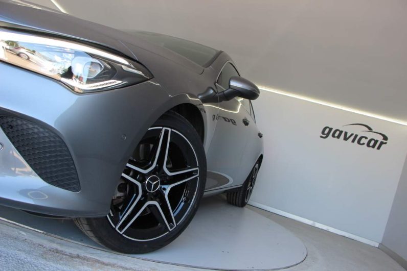 Mercedes-Benz CLA SB