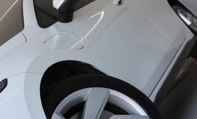 
								Volkswagen Golf GTE full									