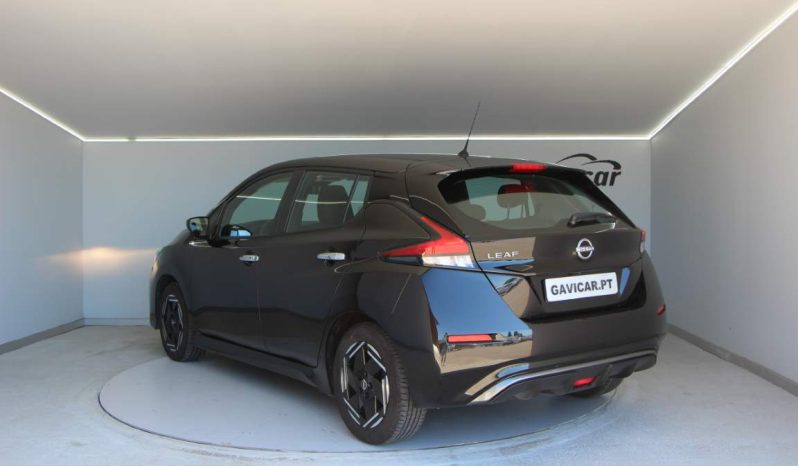 
								Nissan Leaf full									