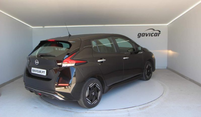 
								Nissan Leaf full									