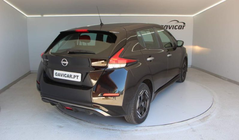 
								Nissan Leaf full									