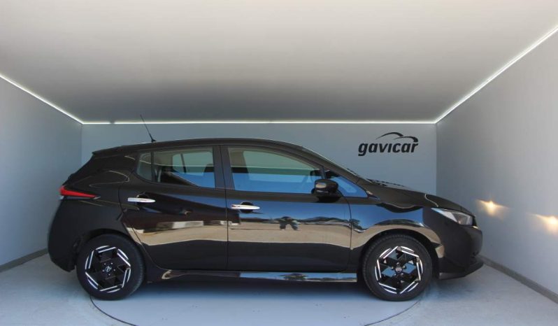 
								Nissan Leaf full									