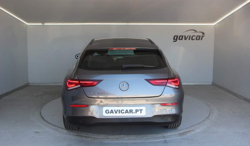 
								Mercedes-Benz CLA SB full									