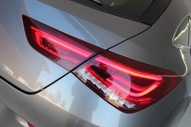 Mercedes-Benz CLA SB