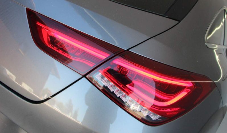 
								Mercedes-Benz CLA SB full									