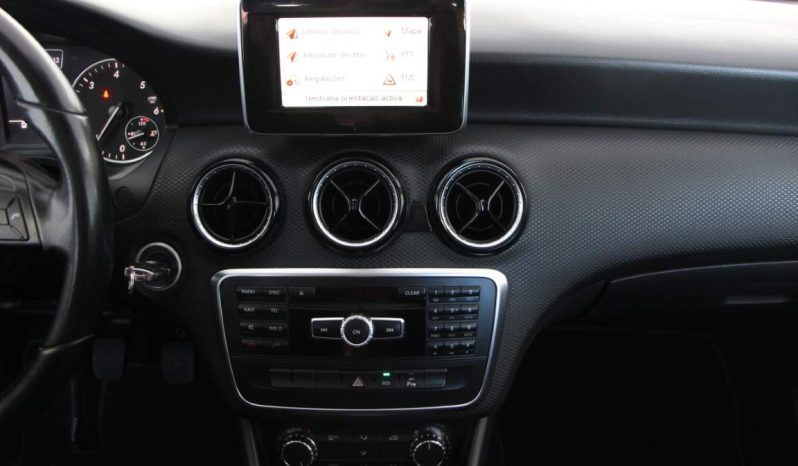 
								Mercedes-Benz A 180 CDi full									