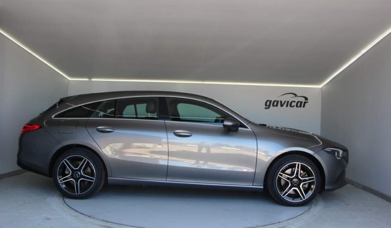 
								Mercedes-Benz CLA SB full									