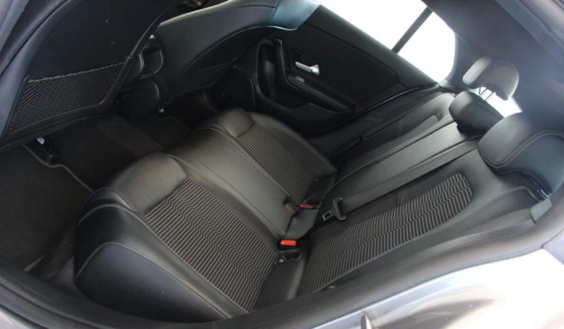 
								Mercedes-Benz CLA SB full									