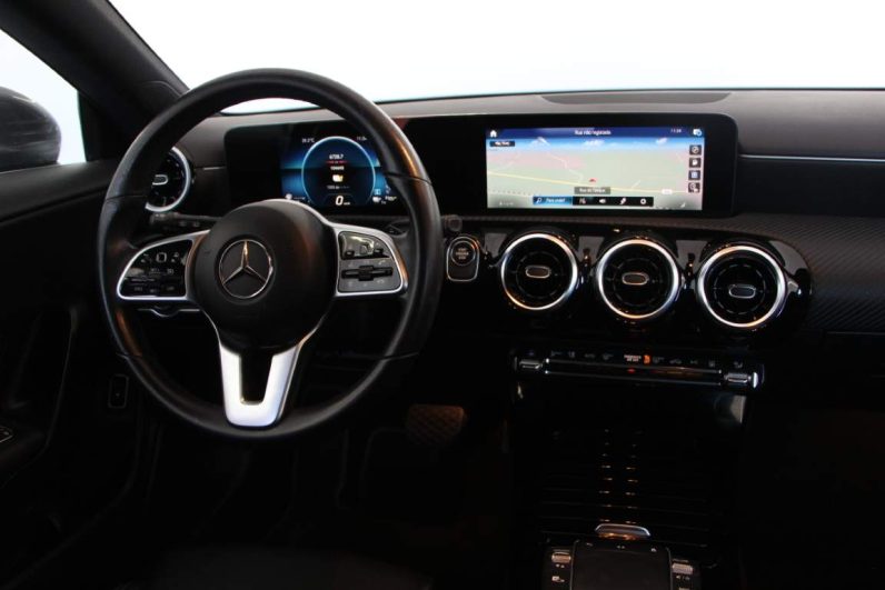 Mercedes-Benz CLA SB