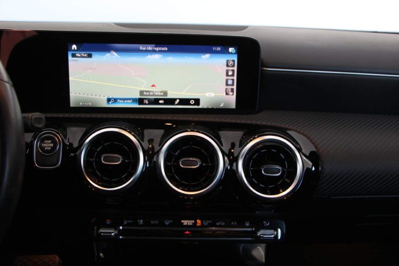 Mercedes-Benz CLA SB