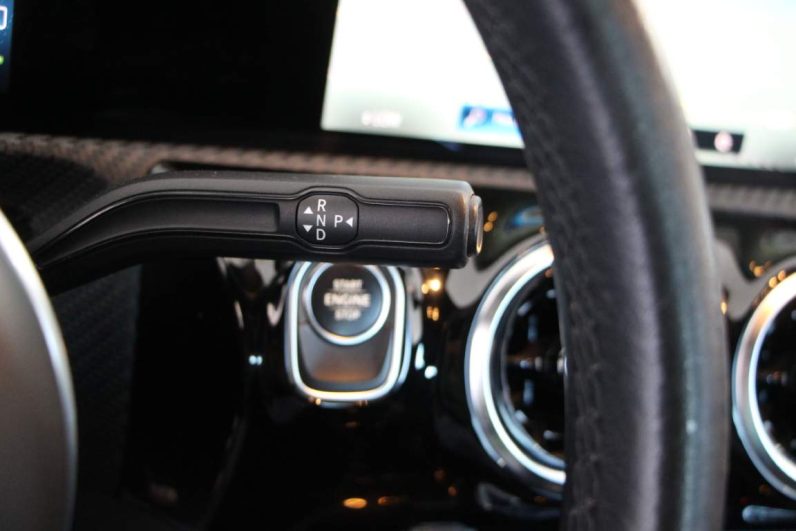 Mercedes-Benz CLA SB