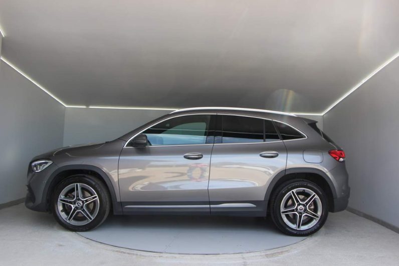 Mercedes-Benz GLA 250e