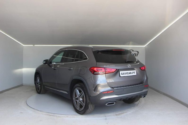 Mercedes-Benz GLA 250e