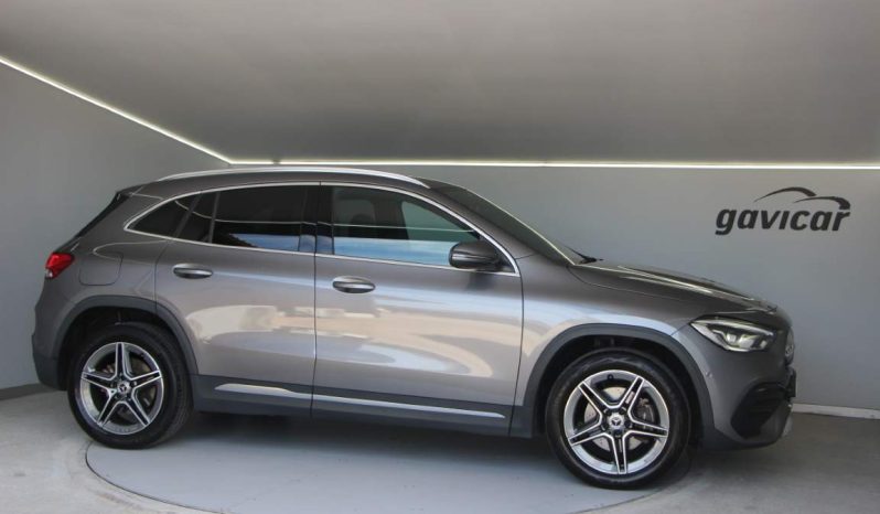 
								Mercedes-Benz GLA 250e full									