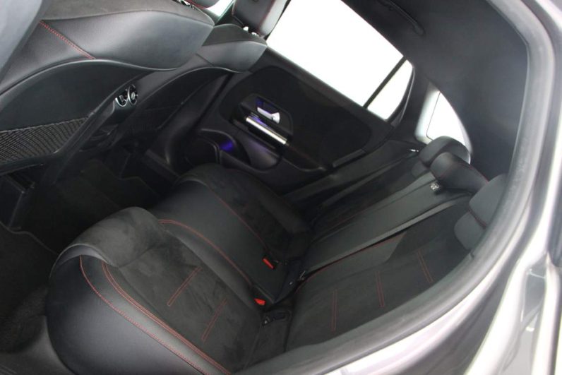 Mercedes-Benz GLA 250e