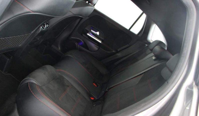 
								Mercedes-Benz GLA 250e full									