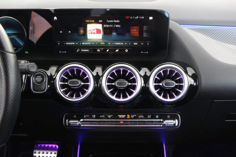Mercedes-Benz GLA 250e