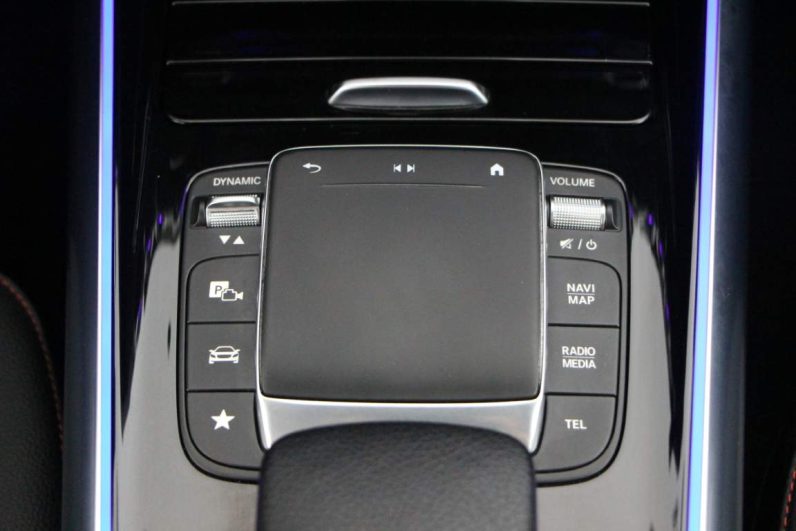 Mercedes-Benz GLA 250e