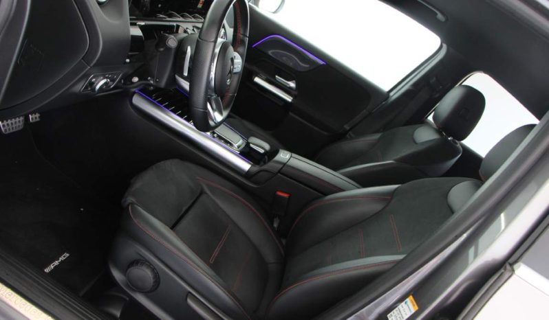 
								Mercedes-Benz GLA 250e full									