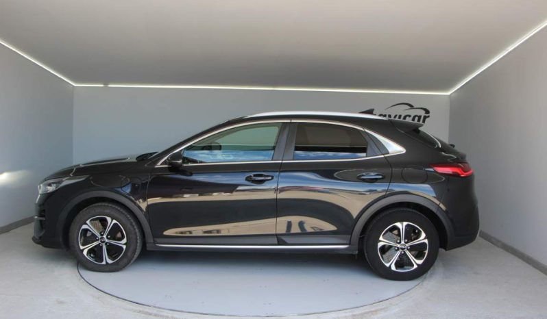 
								Kia XCeed 1.6 GDI PHEV full									
