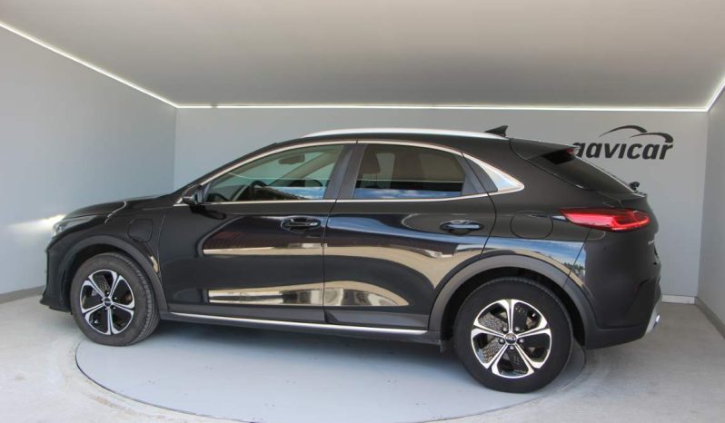 
								Kia XCeed 1.6 GDI PHEV full									