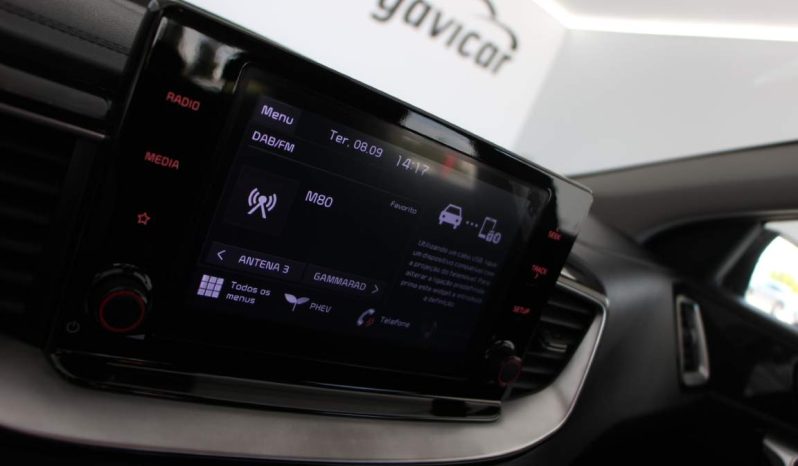 
								Kia XCeed 1.6 GDI PHEV full									
