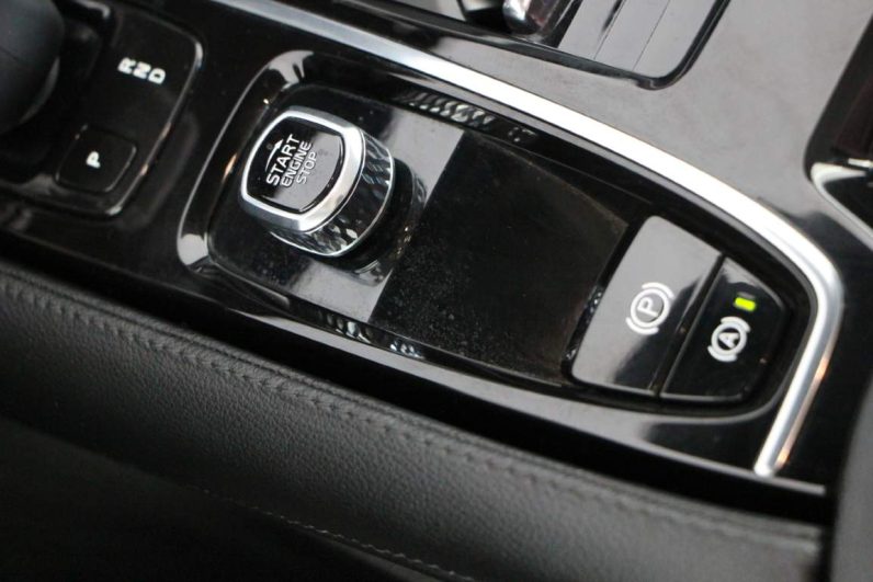 Volvo V60 T6
