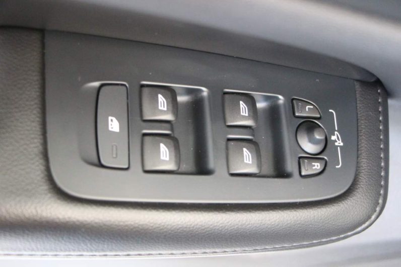 Volvo V60 T6