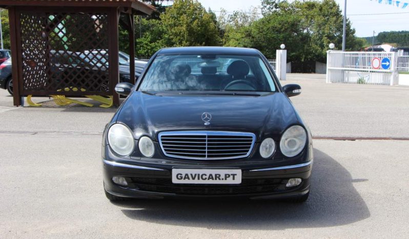 
								Mercedes-Benz E 220 CDi full									