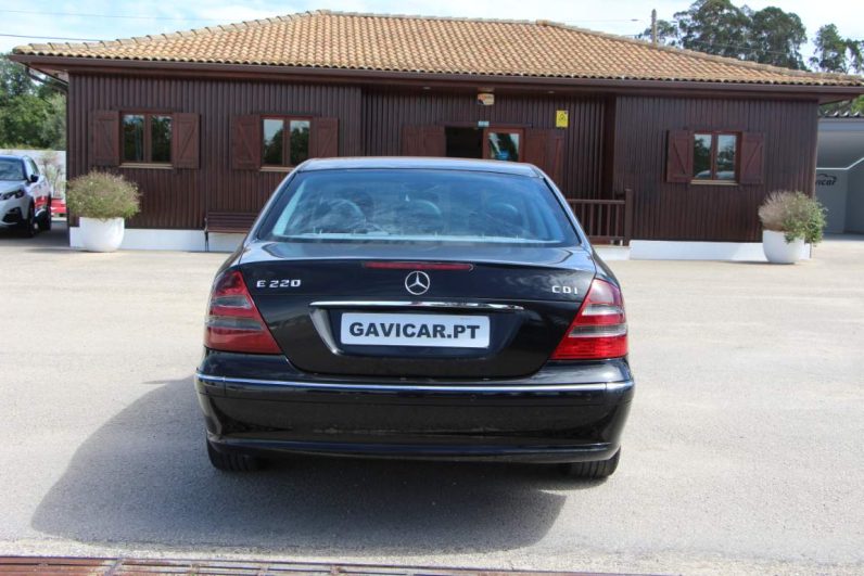 Mercedes-Benz E 220 CDi