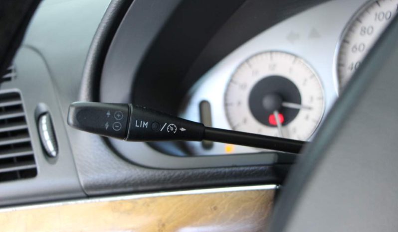
								Mercedes-Benz E 220 CDi full									