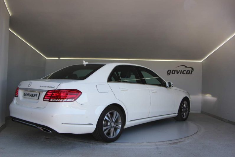 Mercedes-Benz E300 Hybrid