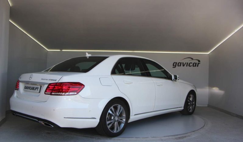 
								Mercedes-Benz E300 Hybrid full									