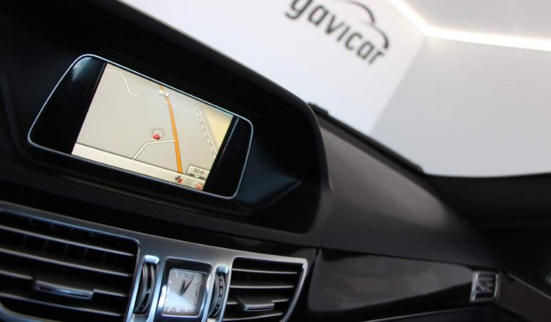 
								Mercedes-Benz E300 Hybrid full									