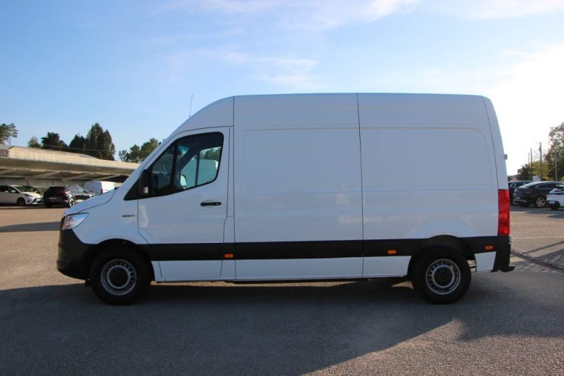 Mercedes-Benz eSprinter