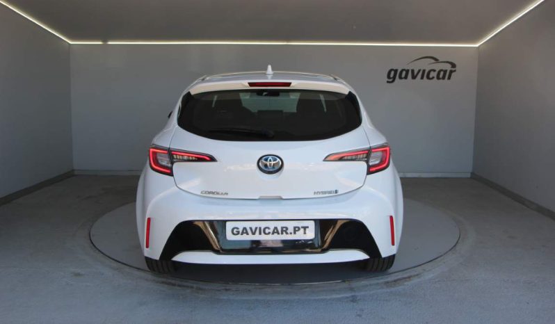
								Toyota Corolla full									