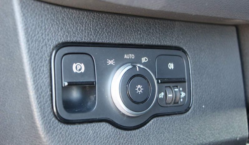 
								Mercedes-Benz eSprinter full									