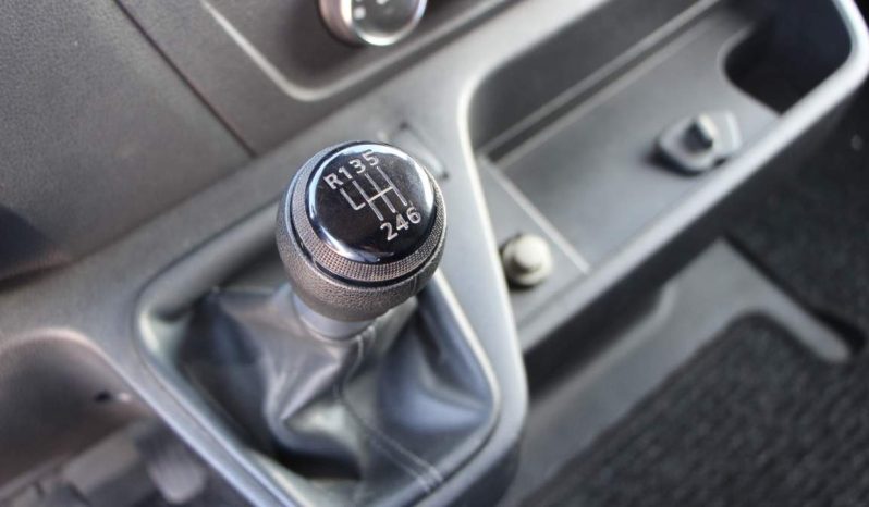 
								Renault Master full									