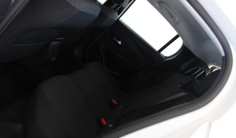 
								Peugeot e-208 full									