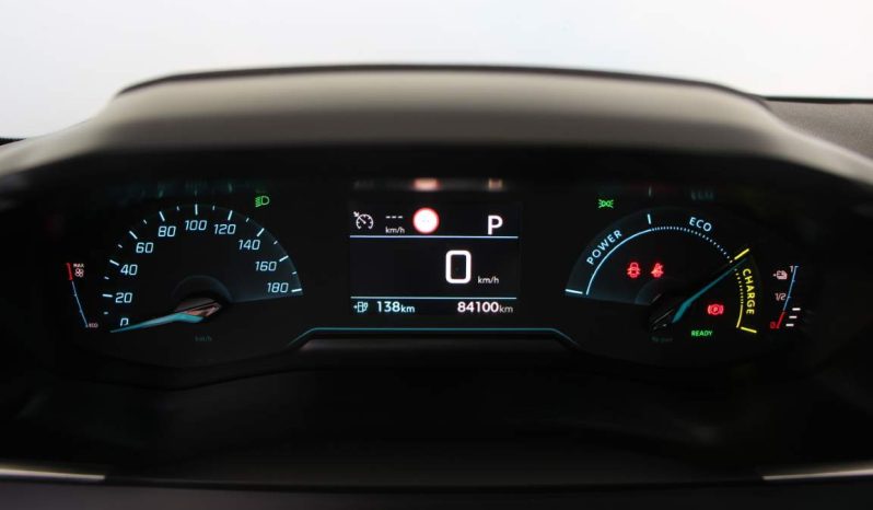 
								Peugeot e-208 full									