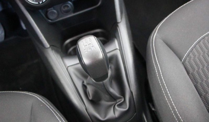 
								Peugeot 208 full									