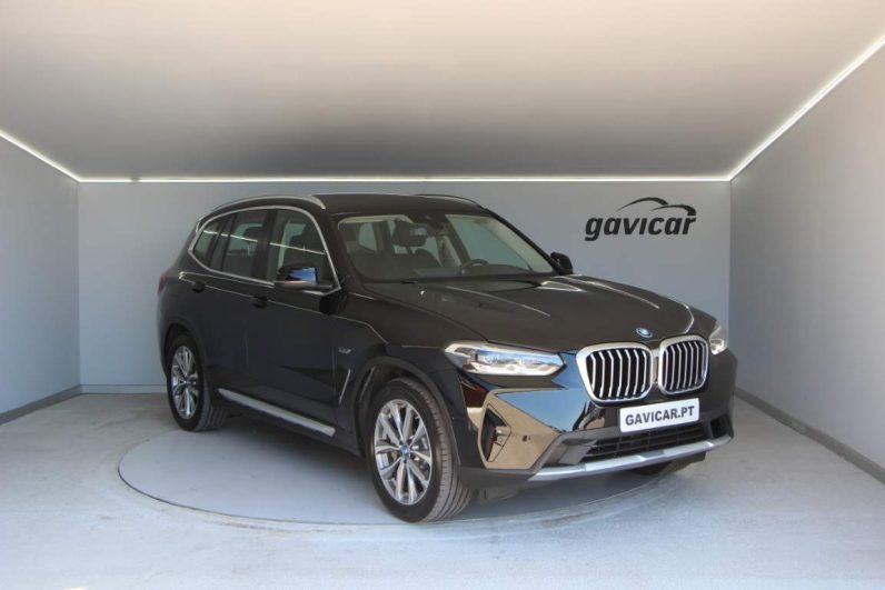 BMW X3 30e