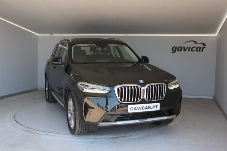 BMW X3 30e