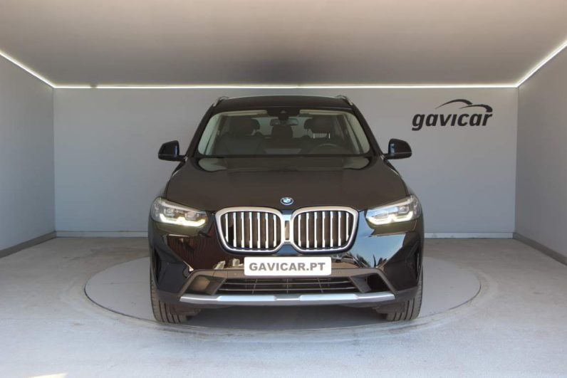 BMW X3 30e
