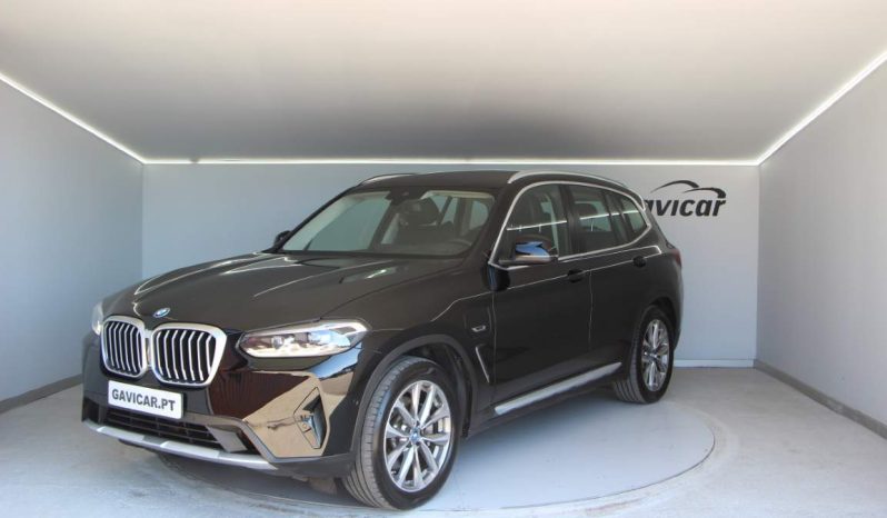 
								BMW X3 30e full									